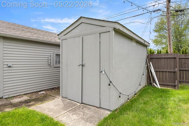 3230 Harding Street, Dearborn, MI 48124