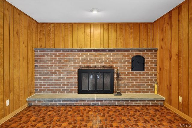 12 Kiwi Path, Clay, NY 13090