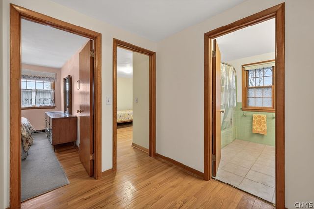 12 Kiwi Path, Clay, NY 13090