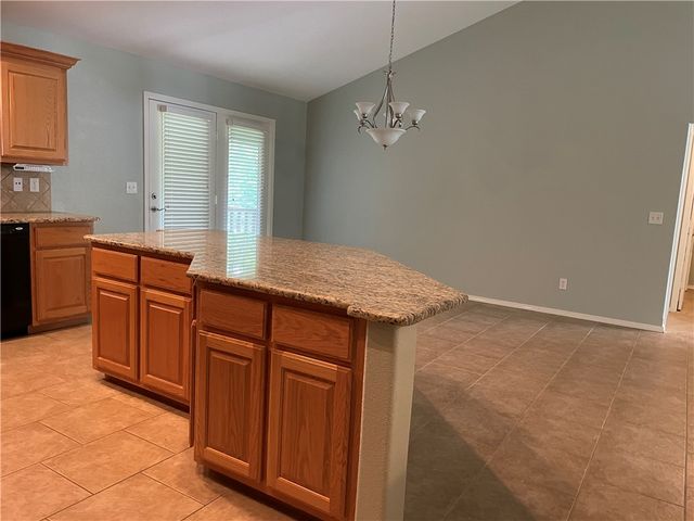 2 Bacton Lane, Bella Vista, AR 72714