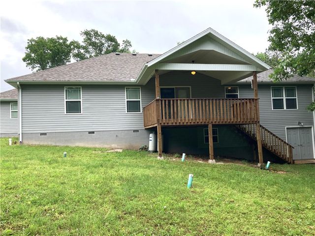 2 Bacton Lane, Bella Vista, AR 72714