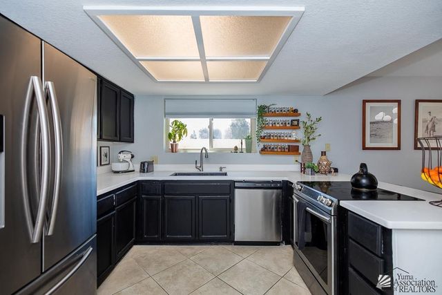 2533 W 12 Pl, Yuma, AZ 85364