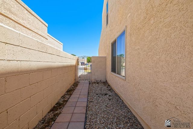 2533 W 12 Pl, Yuma, AZ 85364