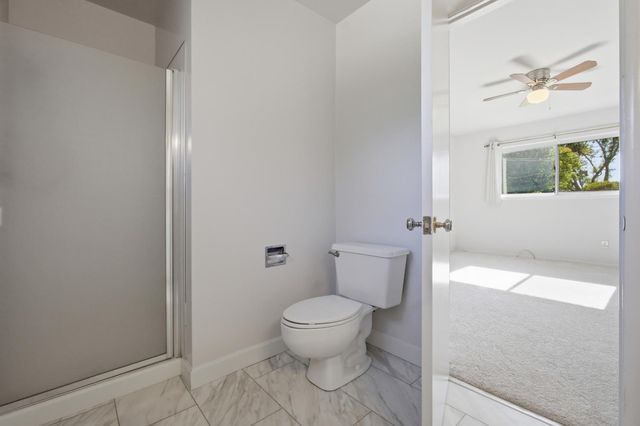 614 Wales Dr, Folsom, CA 95630