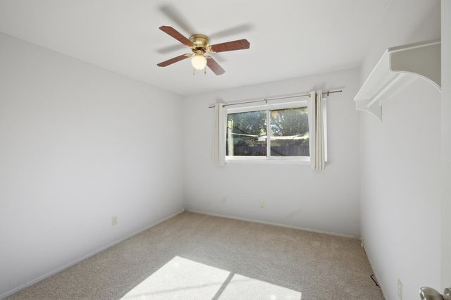 614 Wales Dr, Folsom, CA 95630