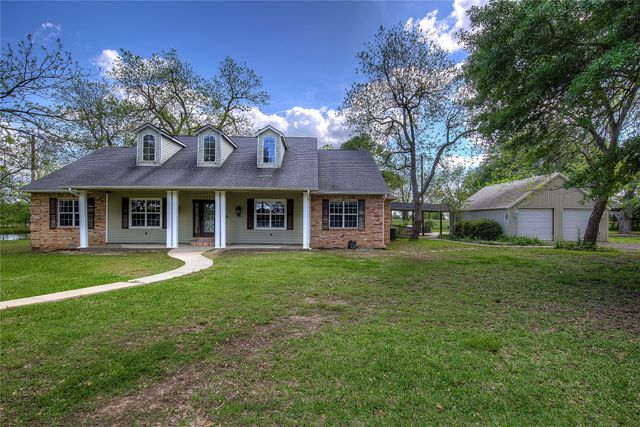 1355 County Road 4719, Wolfe City, TX 75496