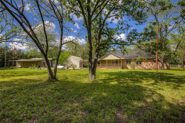 1355 County Road 4719, Wolfe City, TX 75496
