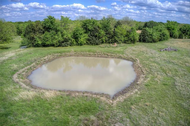 1355 County Road 4719, Wolfe City, TX 75496