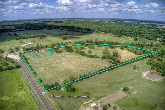 1355 County Road 4719, Wolfe City, TX 75496