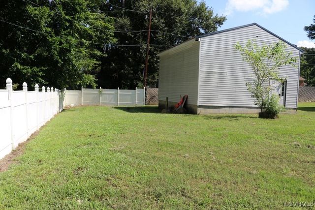 802 Smithfield Ave, Hopewell, VA 23860