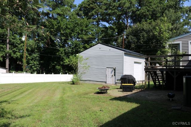 802 Smithfield Ave, Hopewell, VA 23860