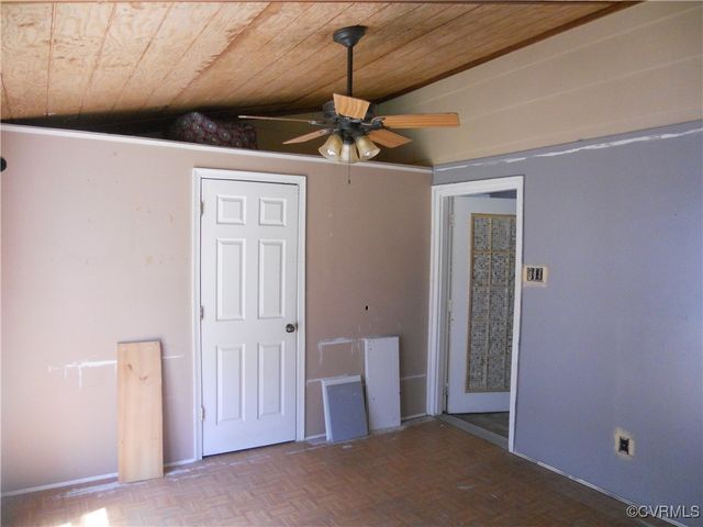 802 Smithfield Ave, Hopewell, VA 23860
