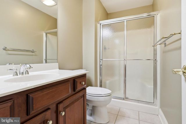 1945 MONTEREY DR, Mechanicsburg, PA 17050