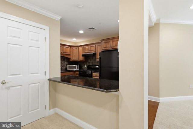 1945 MONTEREY DR, Mechanicsburg, PA 17050
