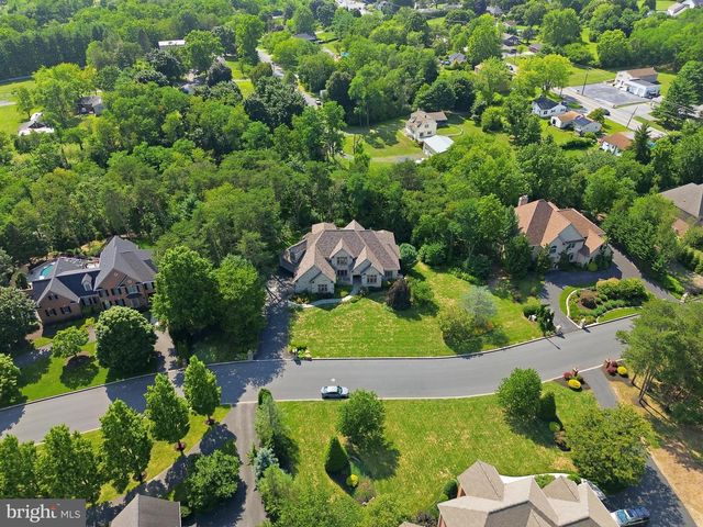 1945 MONTEREY DR, Mechanicsburg, PA 17050
