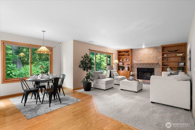16690 SE 50th Place, Bellevue, WA 98006