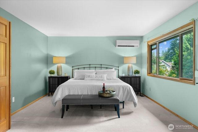 16690 SE 50th Place, Bellevue, WA 98006
