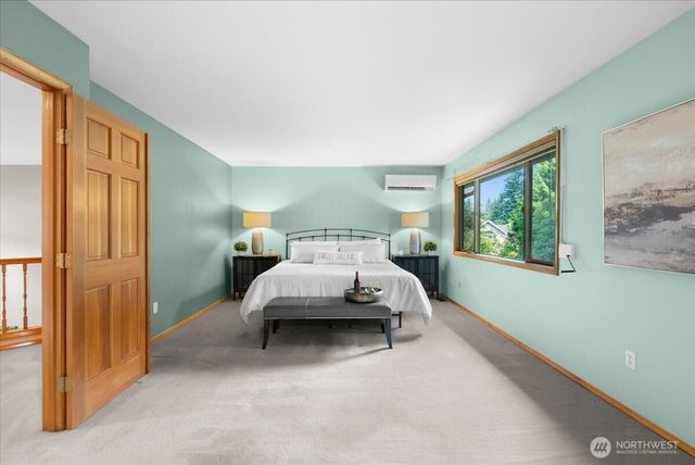 16690 SE 50th Place, Bellevue, WA 98006