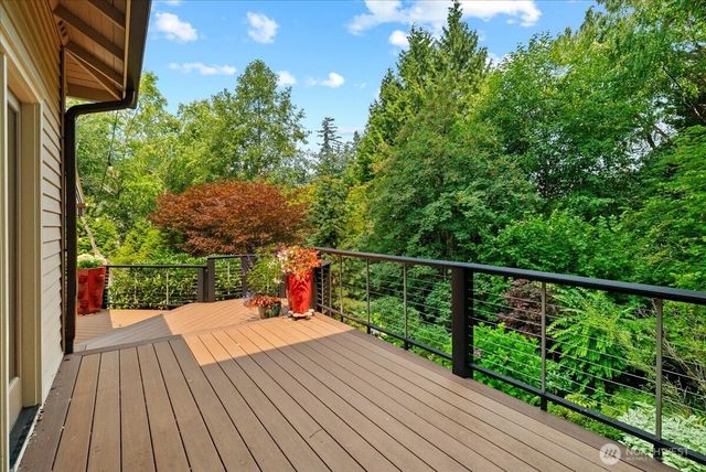 16690 SE 50th Place, Bellevue, WA 98006