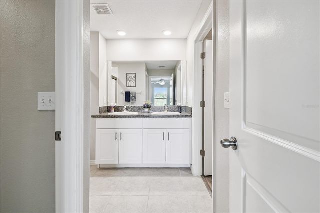 1735 RIPPLE JADE PLACE, Ruskin, FL 33570