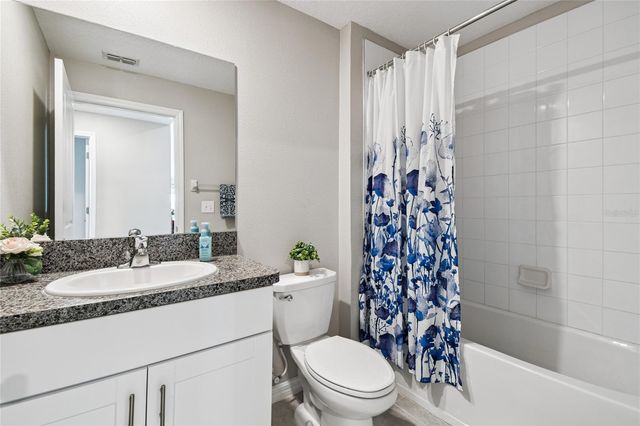 1735 RIPPLE JADE PLACE, Ruskin, FL 33570