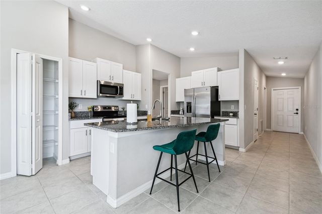 1735 RIPPLE JADE PLACE, Ruskin, FL 33570