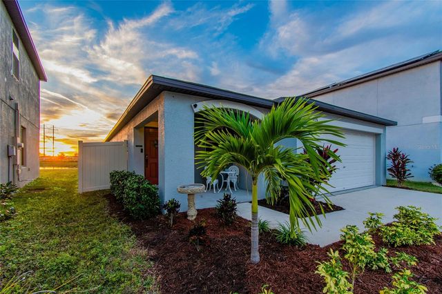 1735 RIPPLE JADE PLACE, Ruskin, FL 33570