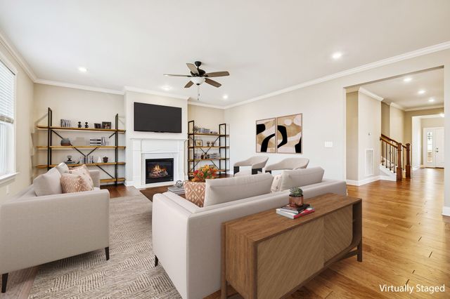 1313 Greenstone Ln, Nashville, TN 37221