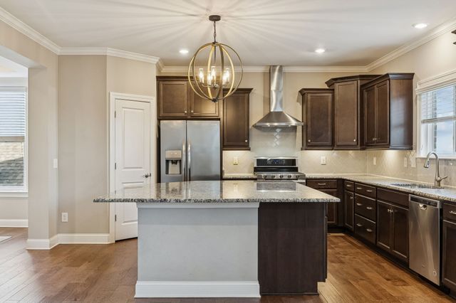 1313 Greenstone Ln, Nashville, TN 37221