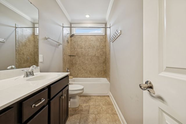 1313 Greenstone Ln, Nashville, TN 37221