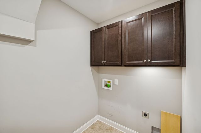 1313 Greenstone Ln, Nashville, TN 37221