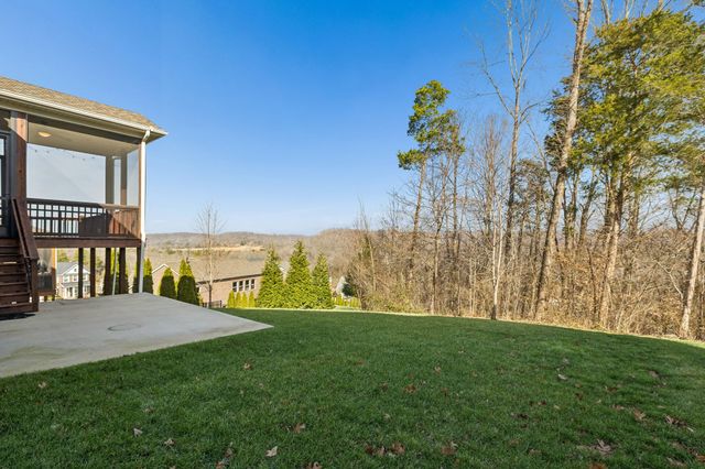 1313 Greenstone Ln, Nashville, TN 37221