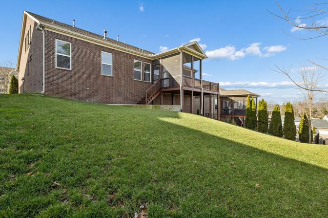 1313 Greenstone Ln, Nashville, TN 37221