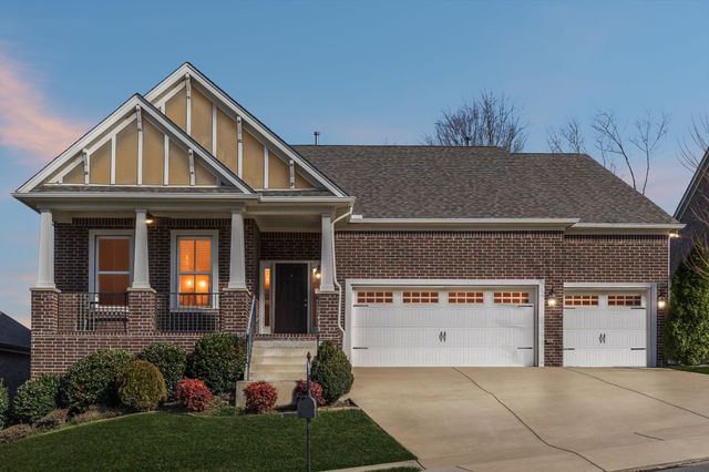 1313 Greenstone Ln, Nashville, TN 37221