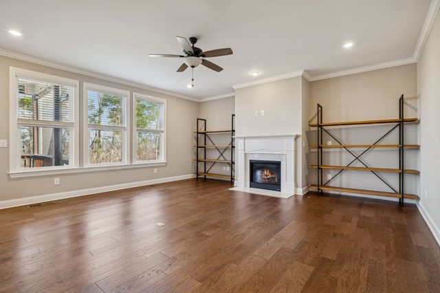 1313 Greenstone Ln, Nashville, TN 37221