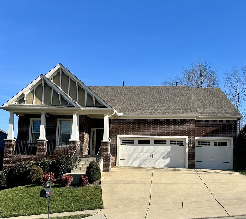 1313 Greenstone Ln, Nashville, TN 37221