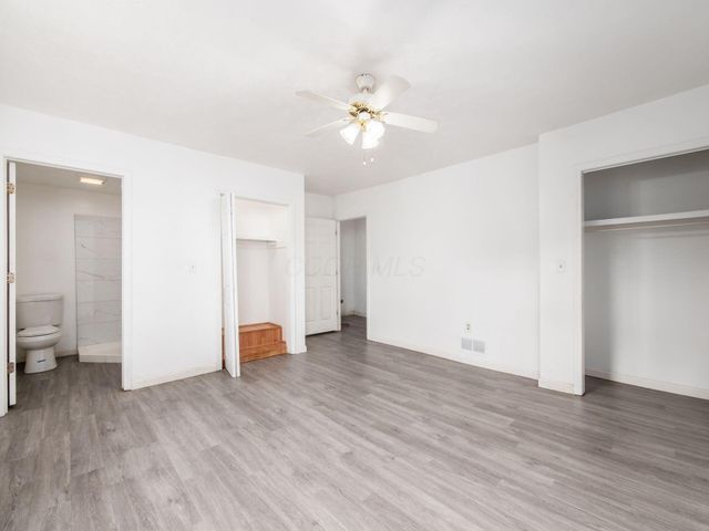 100 S Oakley Avenue, Columbus, OH 43204