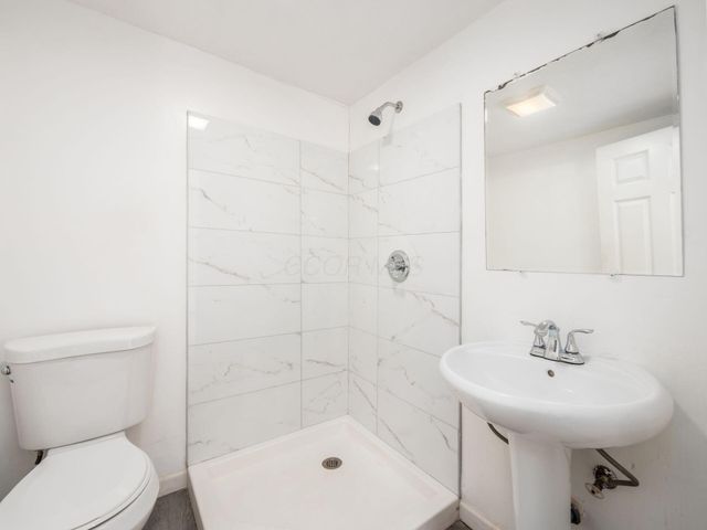100 S Oakley Avenue, Columbus, OH 43204