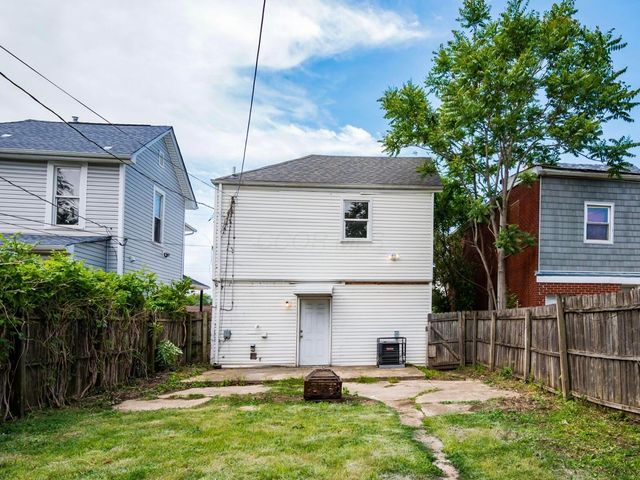 100 S Oakley Avenue, Columbus, OH 43204