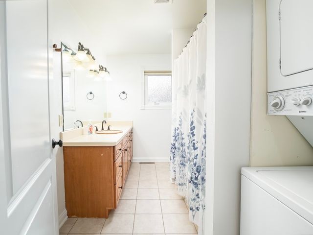 1436 PARKHILL DRIVE, Billings, MT 59102