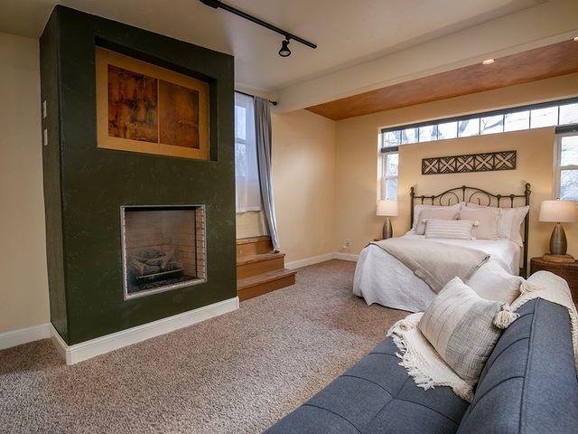 1436 PARKHILL DRIVE, Billings, MT 59102