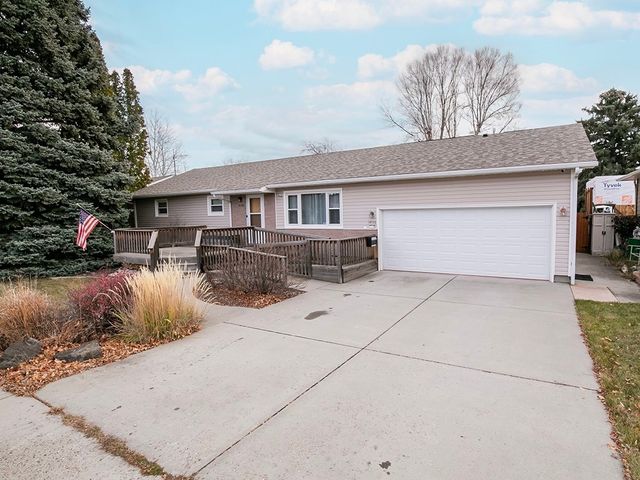 1436 PARKHILL DRIVE, Billings, MT 59102