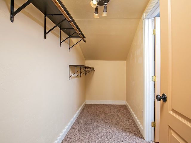 1436 PARKHILL DRIVE, Billings, MT 59102