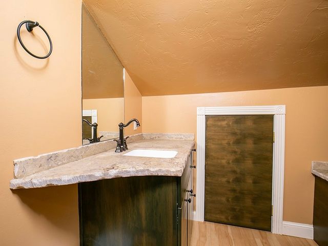 1436 PARKHILL DRIVE, Billings, MT 59102