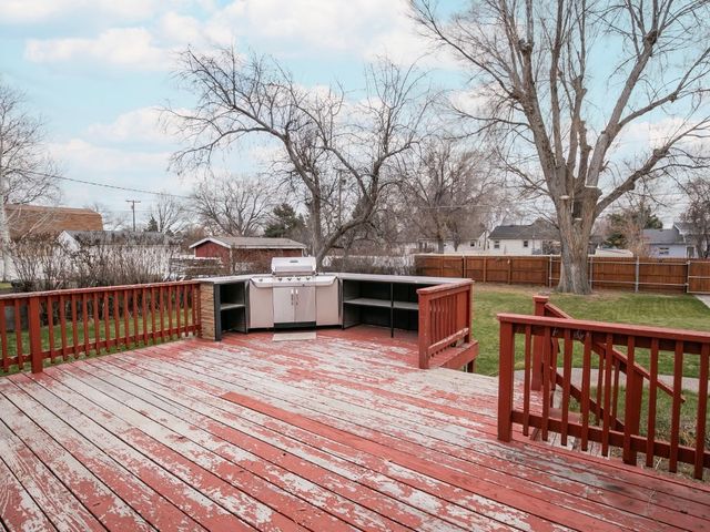 1436 PARKHILL DRIVE, Billings, MT 59102