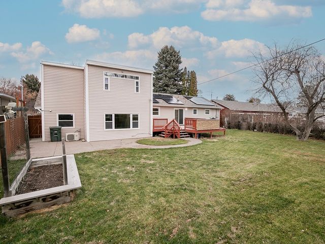 1436 PARKHILL DRIVE, Billings, MT 59102