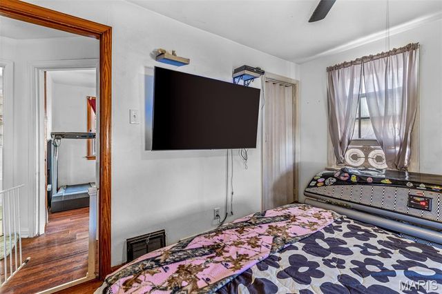 4328 Koeln Avenue, St Louis, MO 63116