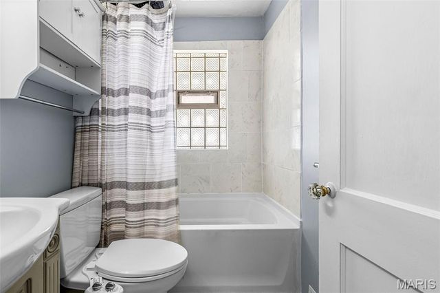 4328 Koeln Avenue, St Louis, MO 63116