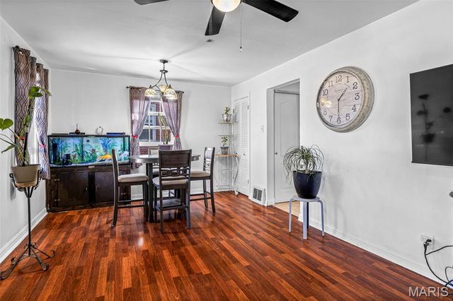 4328 Koeln Avenue, St Louis, MO 63116