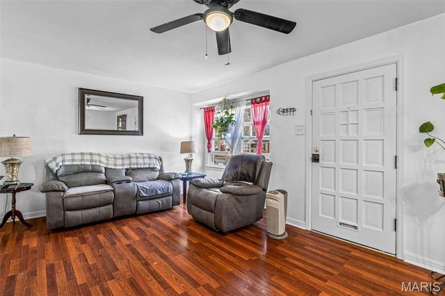 4328 Koeln Avenue, St Louis, MO 63116